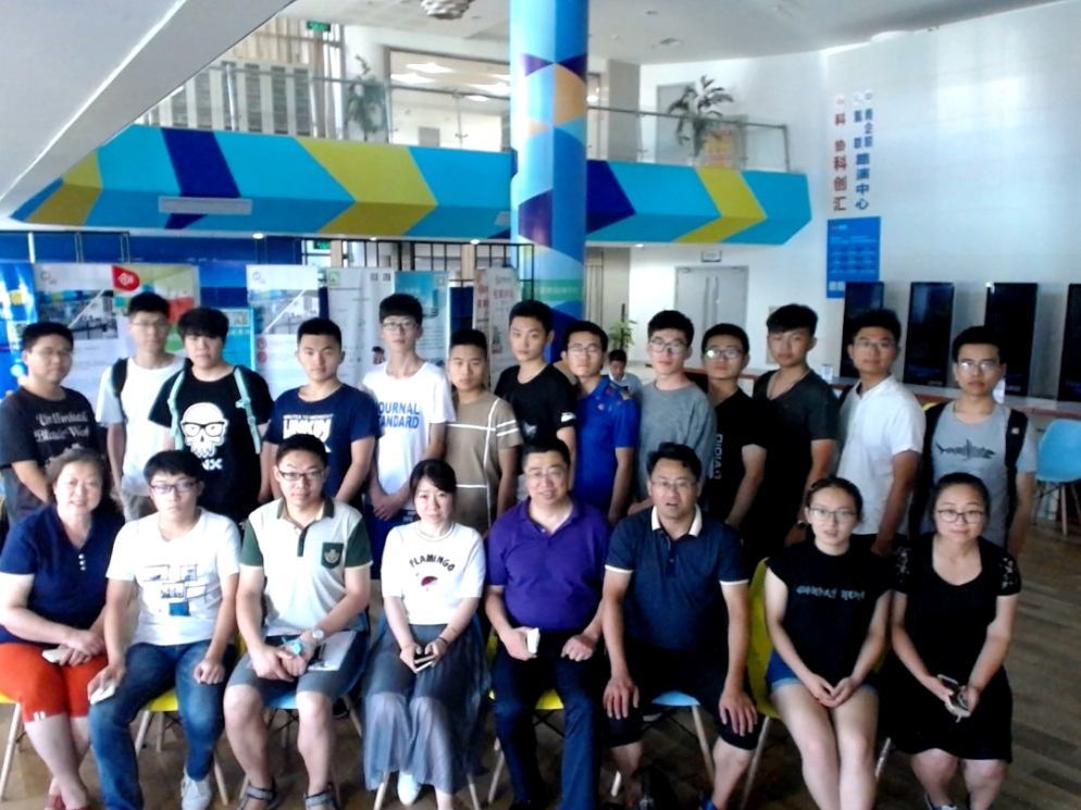 江苏省力学学会在南京组织“江苏力学青年创新创业大赛”参赛队参加创新创业培训