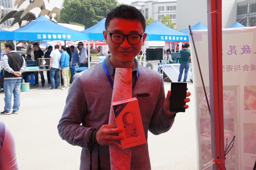 江苏省力学学会“生活中的力学”科普宣传活动在全国科技活动周暨江苏省第二十八届科普宣传周主场进行